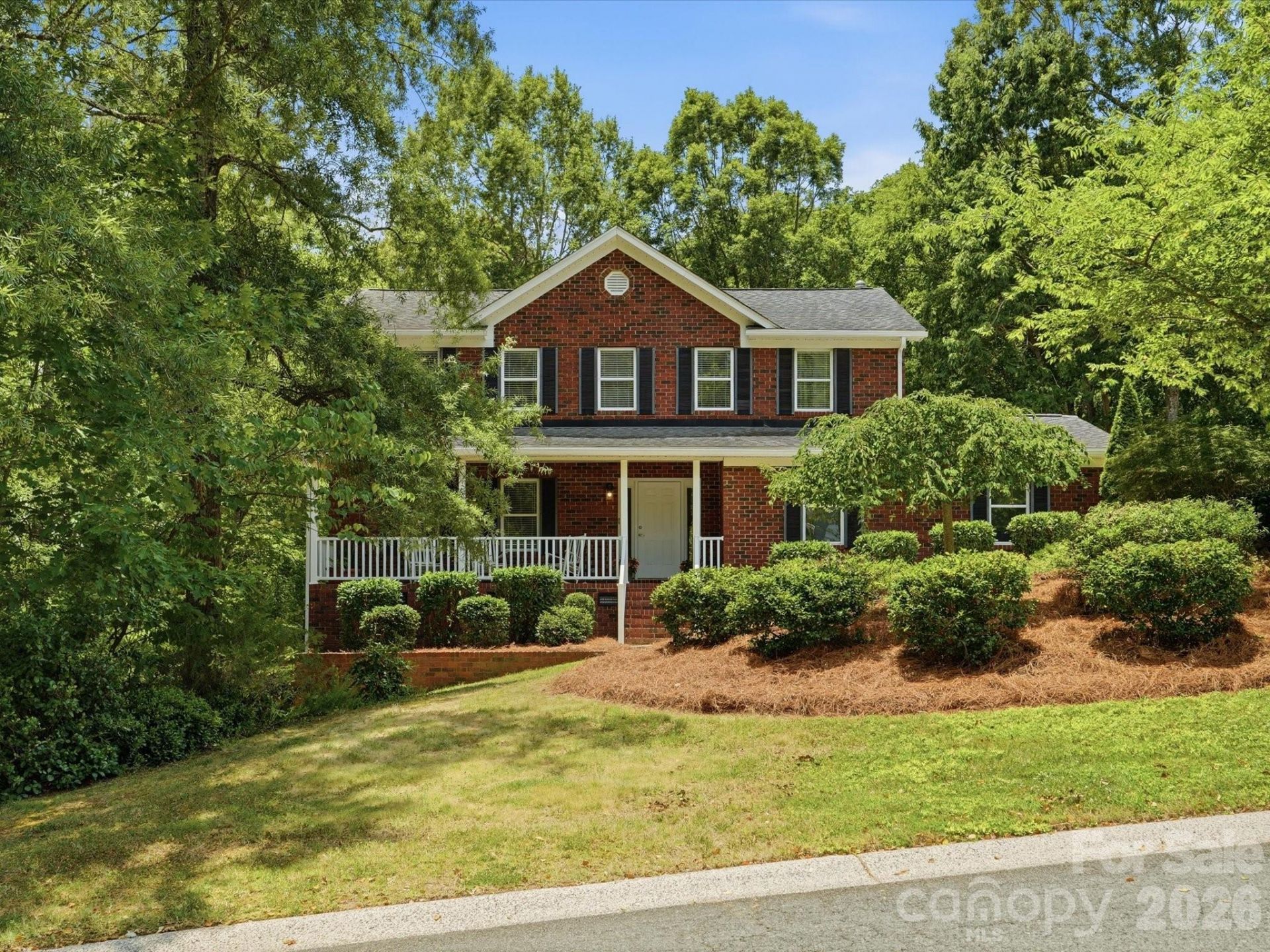 419 Whitefriars Lane, Matthews, NC 28105 Main Photo