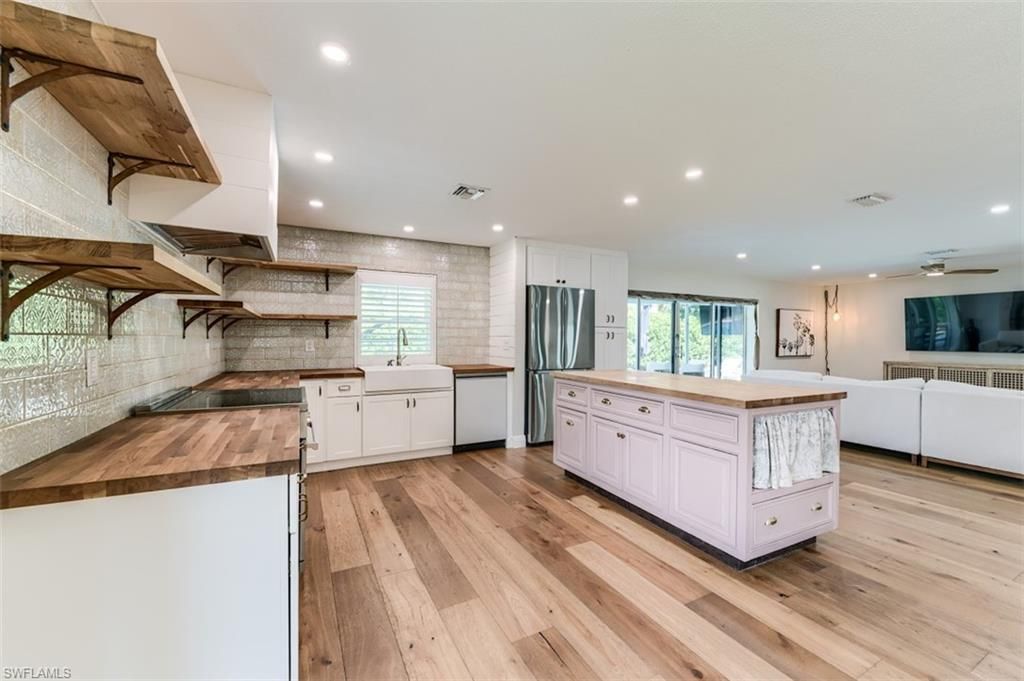5302 Shalley Cir E, Fort Myers, FL 33919 Photo