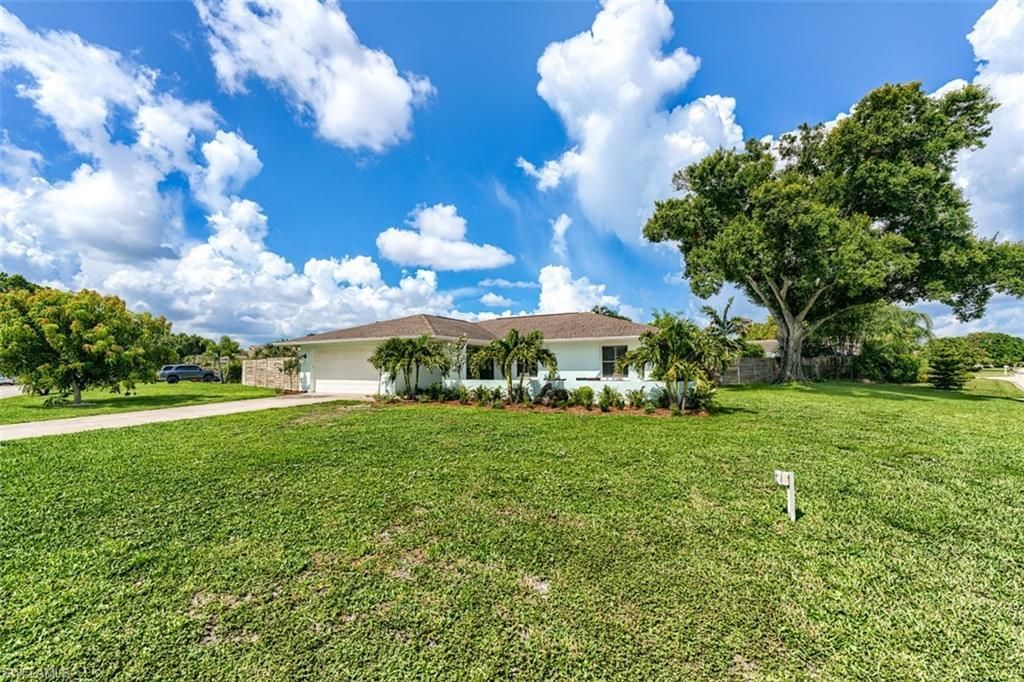 5302 Shalley Cir E, Fort Myers, FL 33919 Photo