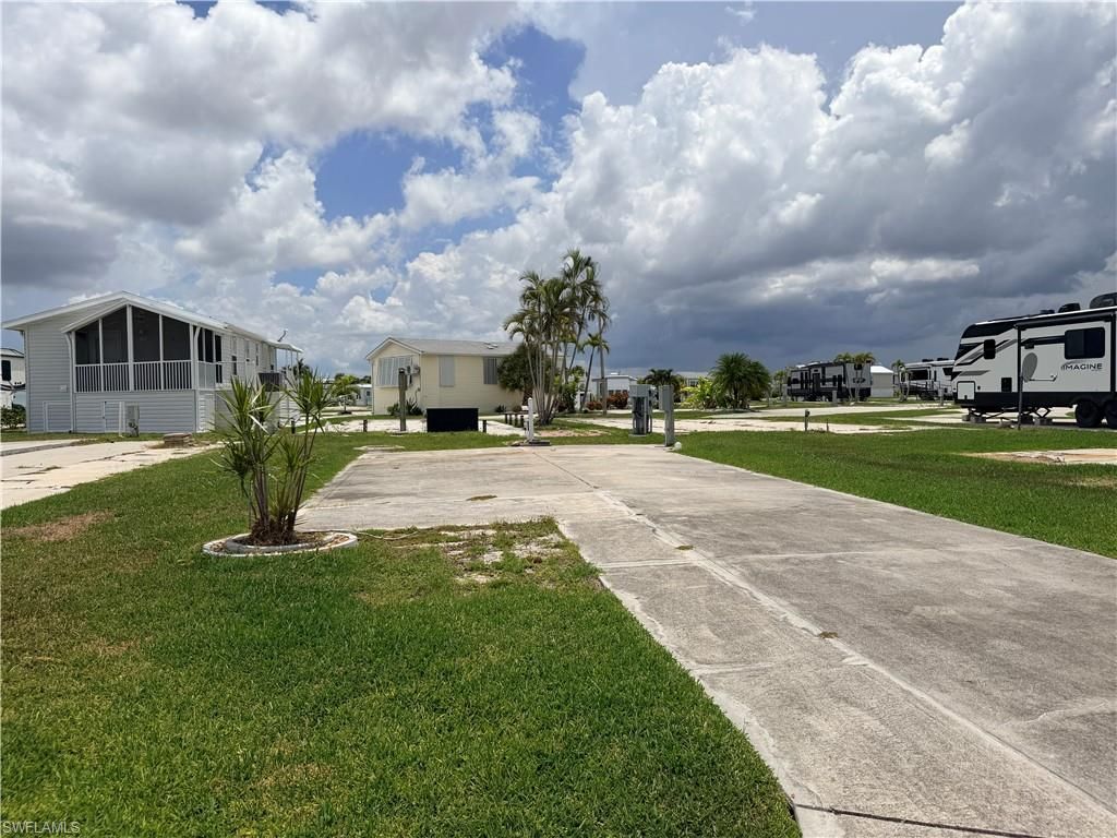 19681 Summerlin #51d Rd, Fort Myers, FL 33908 Photo