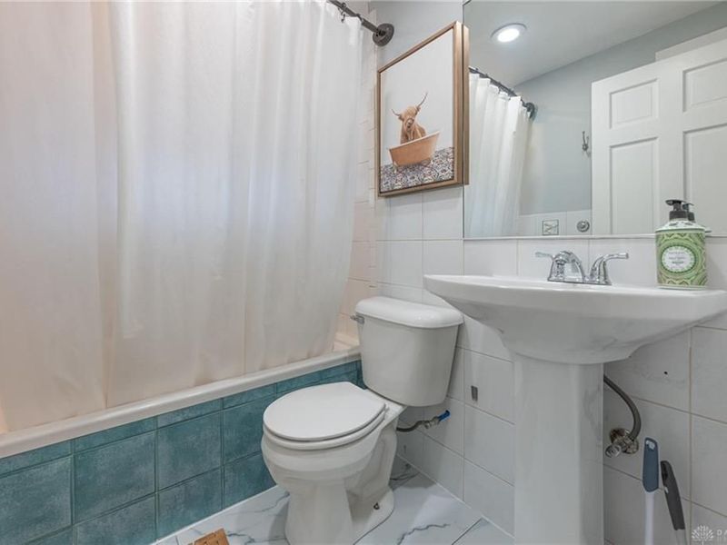 3915 Utica Drive, Dayton, OH 45439 Photo 21