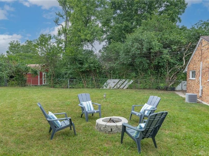 3915 Utica Drive, Dayton, OH 45439 Photo 24