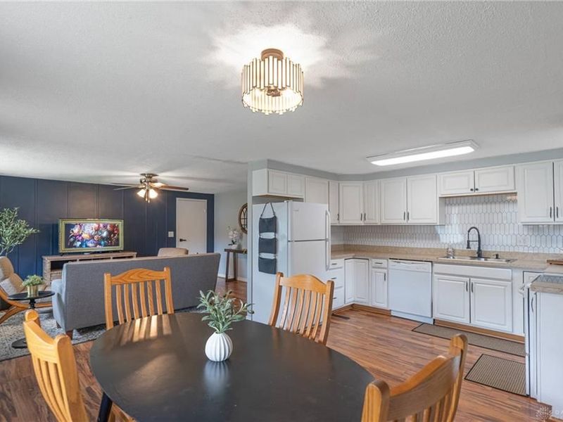 3915 Utica Drive, Dayton, OH 45439 Photo 7