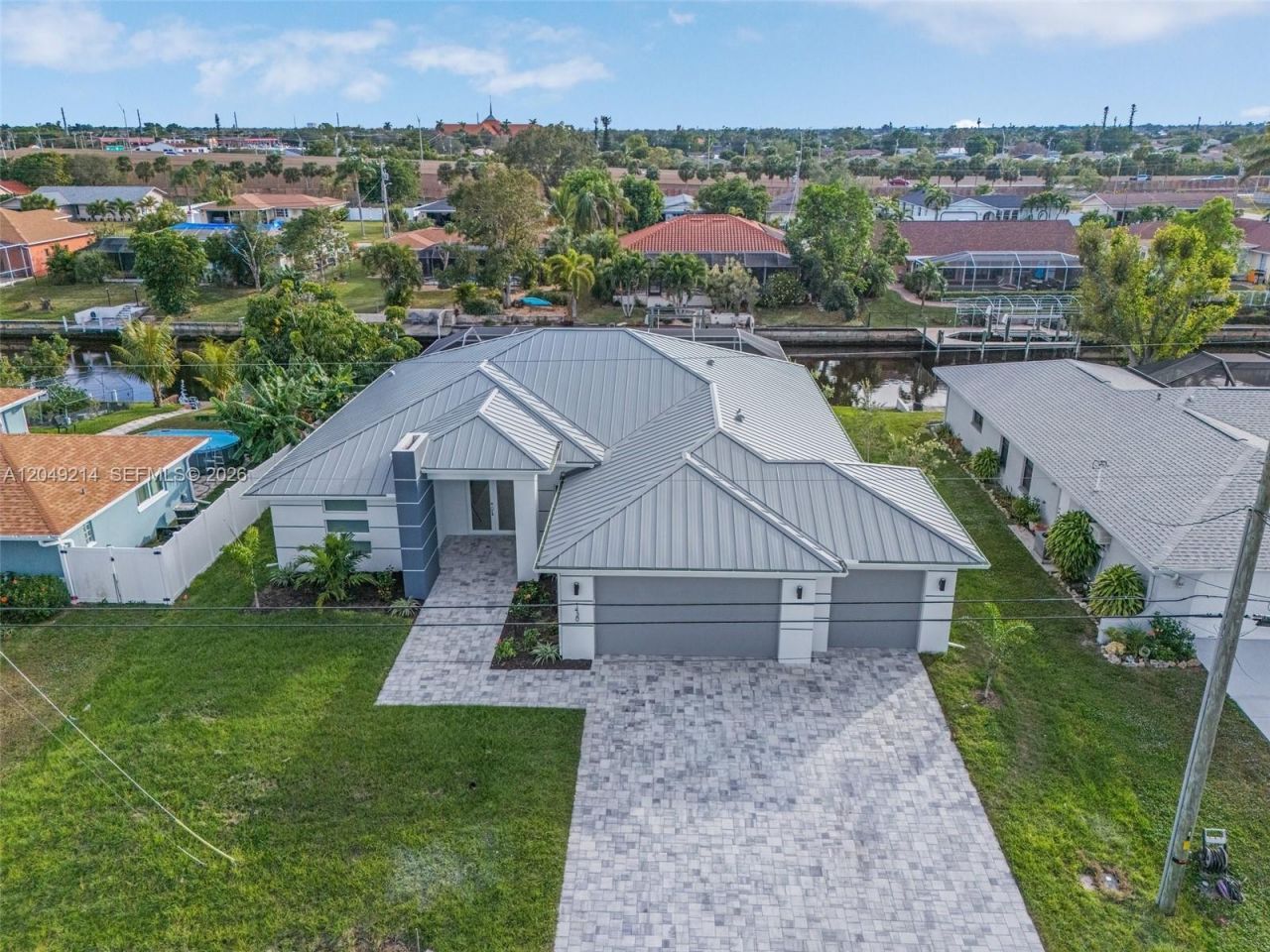 1430 SE 23rd St , Cape Coral, FL 33990 Photo