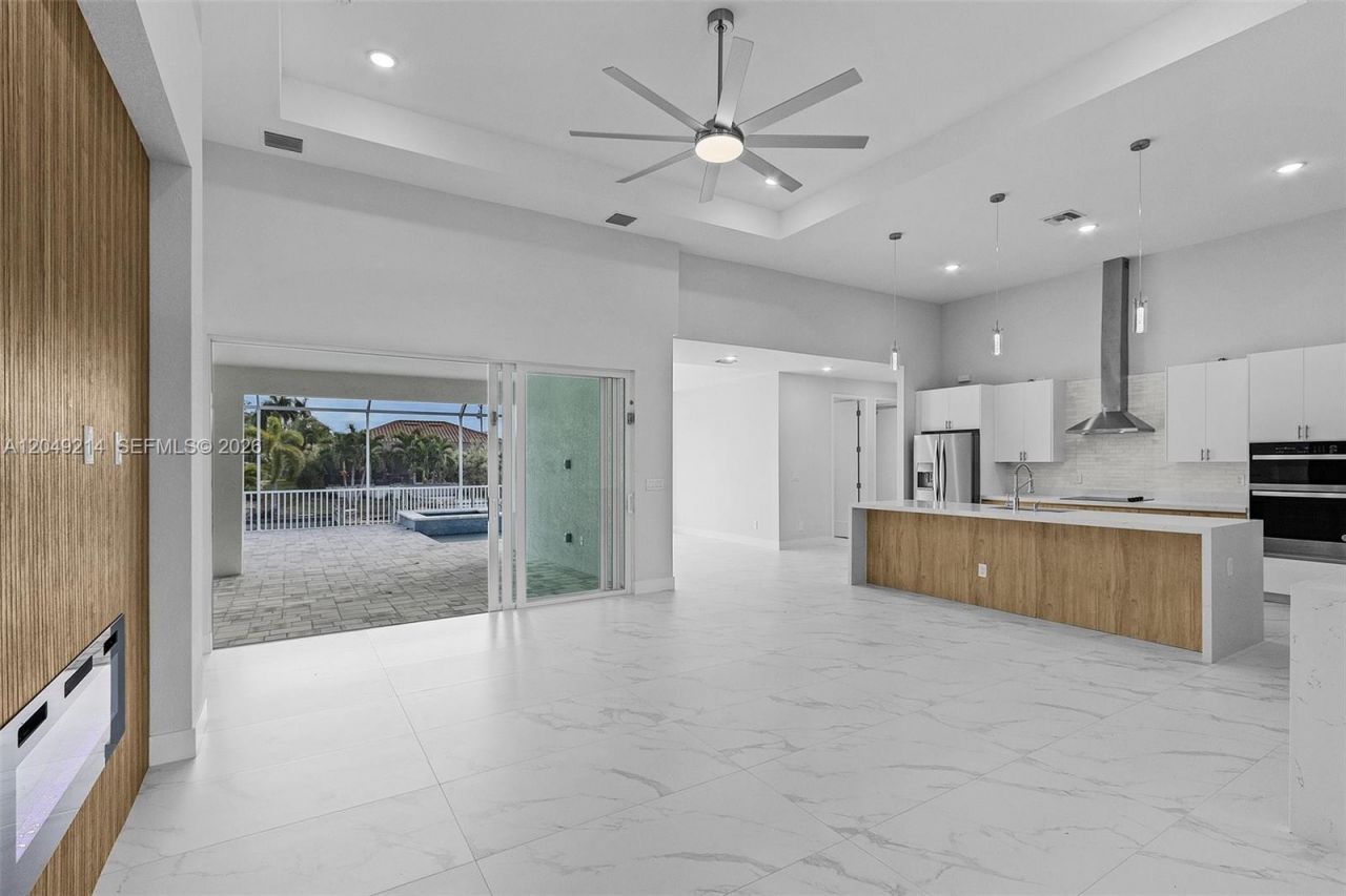 1430 SE 23rd St , Cape Coral, FL 33990 Photo