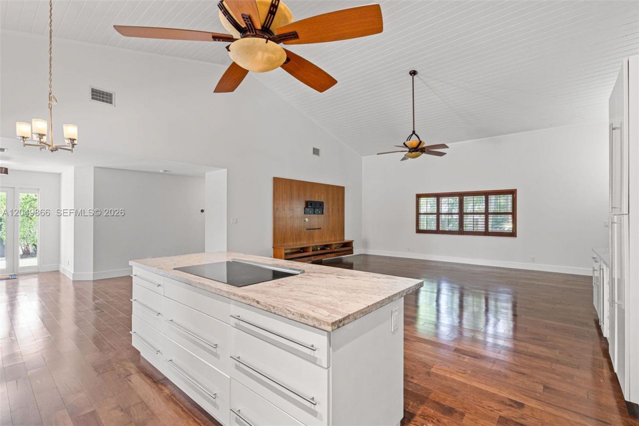 1550 Tyler St , Hollywood, FL 33020 Photo