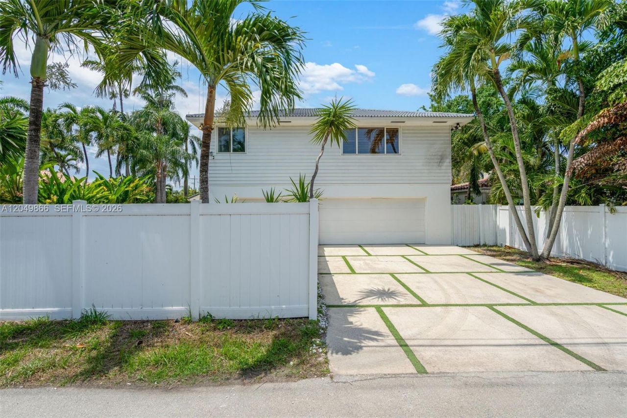 1550 Tyler St , Hollywood, FL 33020 Photo