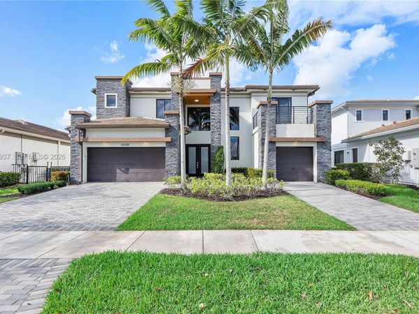 10585 Cobalt Ct , Unit 10585, Parkland, FL 33076