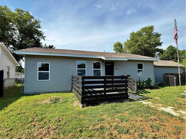 219 2nd Street, North Little Rock, AR 72117
