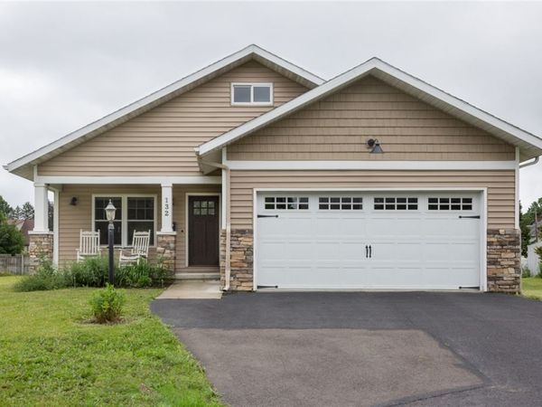 132 W McCanns Boulevard , Elmira, NY 14903