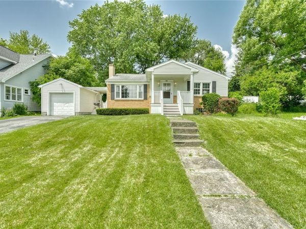 83 Garden Drive , Rochester, NY 14609