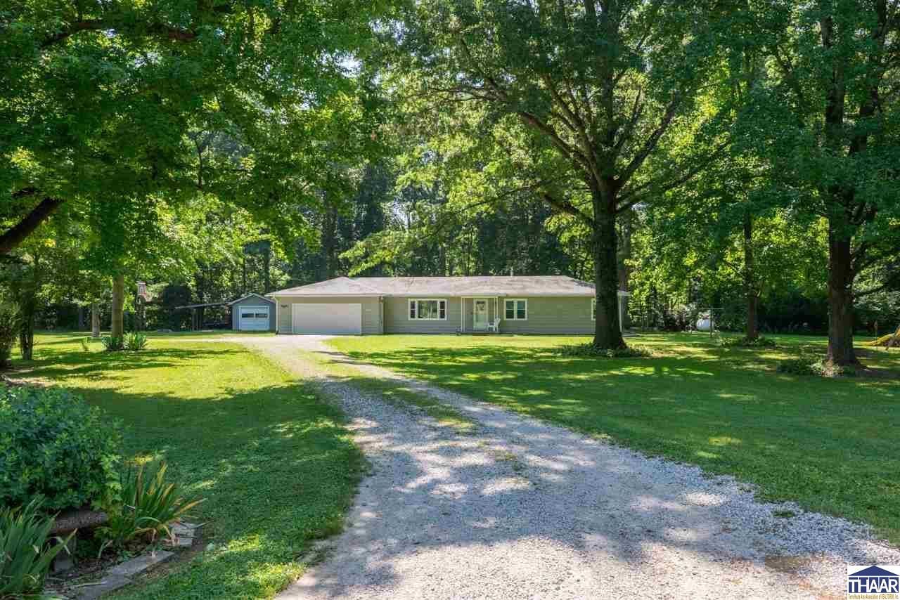 3288 S Westwood Place, West Terre Haute, IN 47885 Main Photo