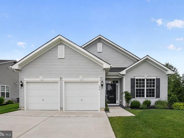 174 COTTAGE GATE CIRCLE, SEWELL, NJ 08080