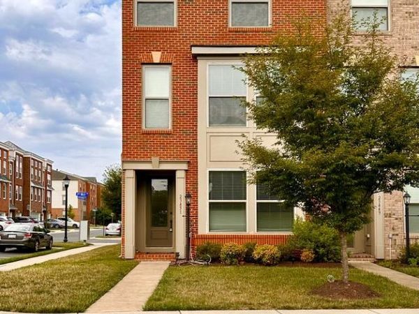 23451 EPPERSON SQUARE, BRAMBLETON, VA 20148