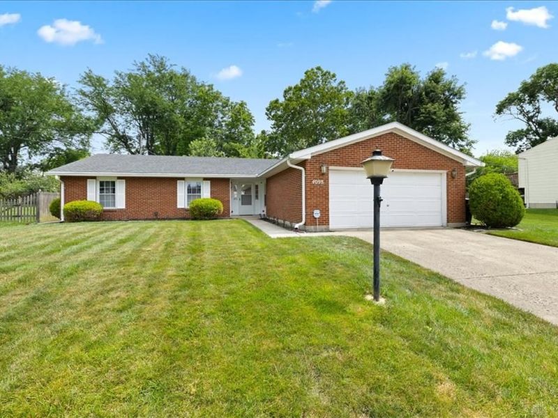 4098 Meadowsweet Dr, Riverside, OH 45424 Photo 2