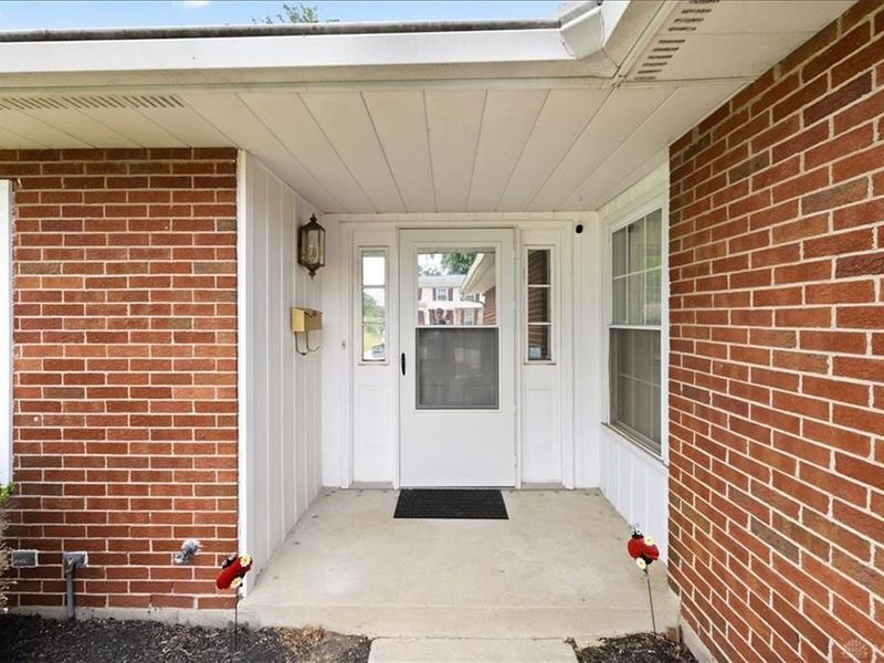 4098 Meadowsweet Dr, Riverside, OH 45424 Photo 5