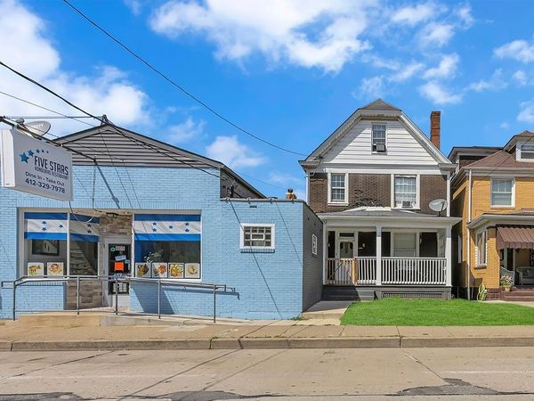 809 5th Ave , Coraopolis, PA 15108
