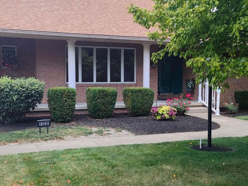 1122 Farmington Lane, Washington Court House, OH 43160 Photo 2