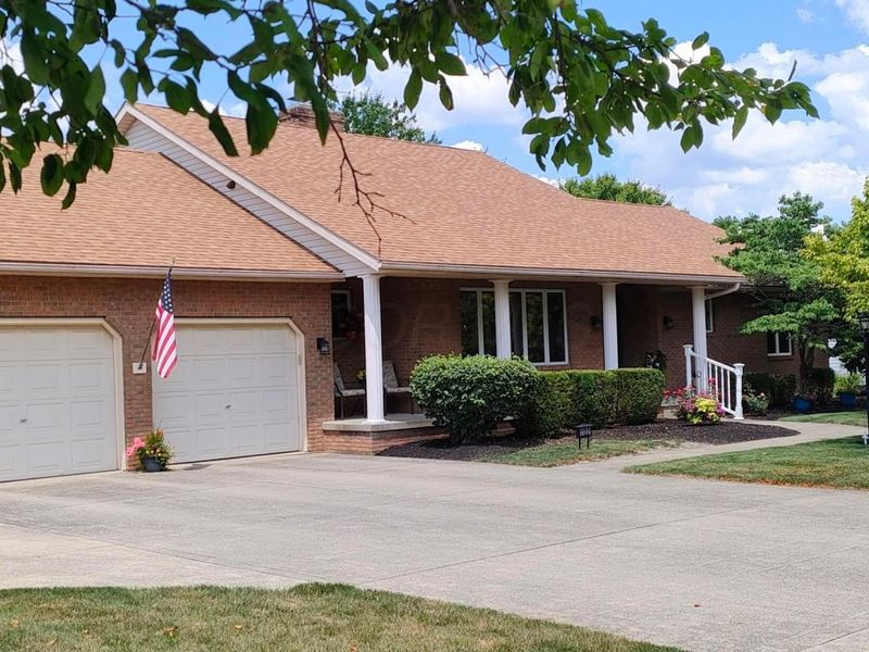 1122 Farmington Lane, Washington Court House, OH 43160 Photo 4