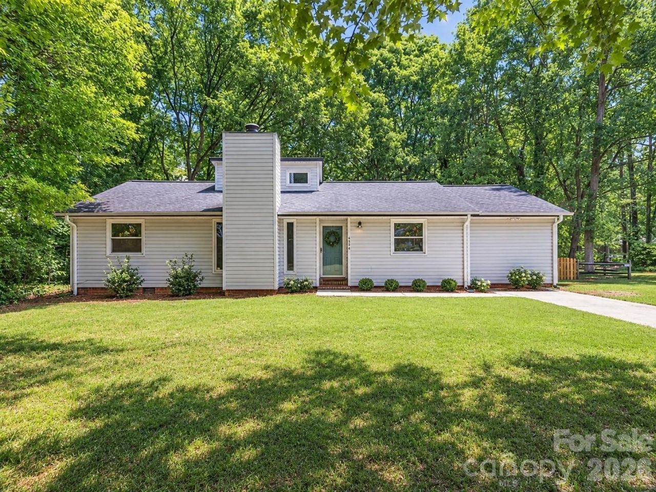 4506 Elm Field Court, Charlotte, NC 28227 Main Photo
