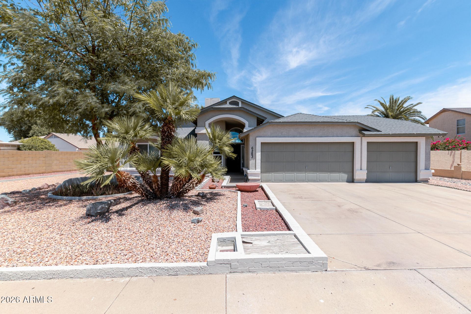 6283 N 89th Avenue, Glendale, AZ 85305 Main Photo