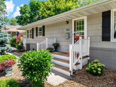 6017 Birchcrest Drive, Edina, MN 55436