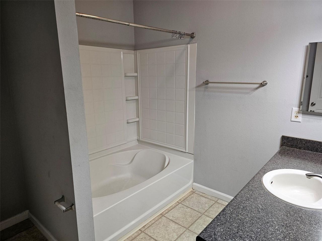 4802 51st Street W, Unit 1610, Bradenton, FL 34210 Photo