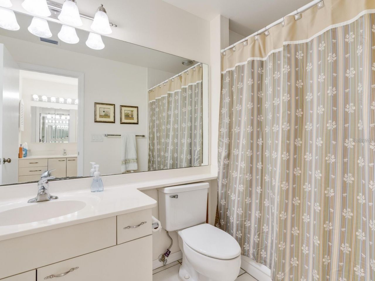 3130 Ringwood Meadow, Unit 44, Sarasota, FL 34235 Photo