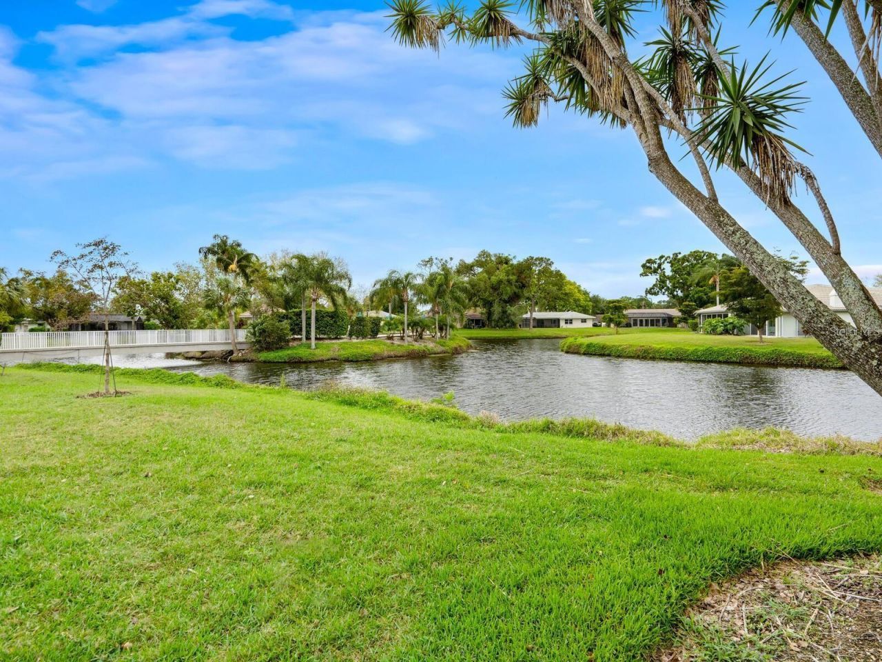 3130 Ringwood Meadow, Unit 44, Sarasota, FL 34235 Photo