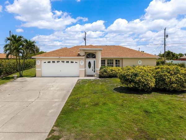 1127 SW 29TH STREET , CAPE CORAL, FL 33914