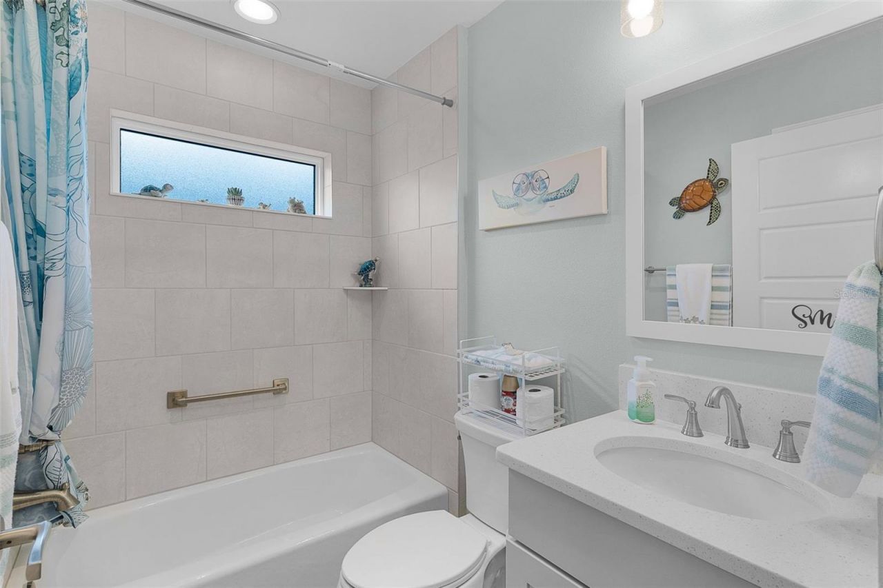 6692 Newell Loop , The Villages, FL 34762 Photo