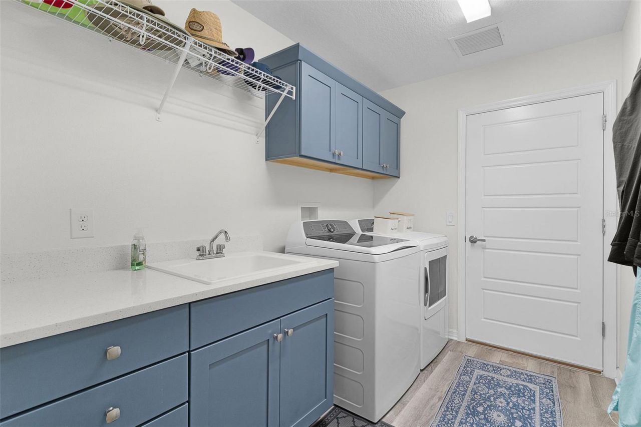 6692 Newell Loop , The Villages, FL 34762 Photo