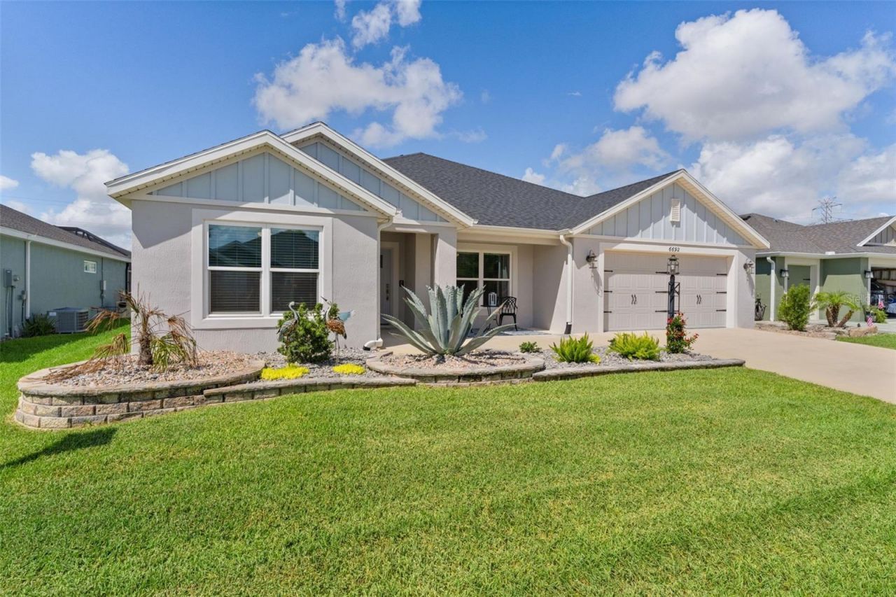 6692 Newell Loop , The Villages, FL 34762 Photo