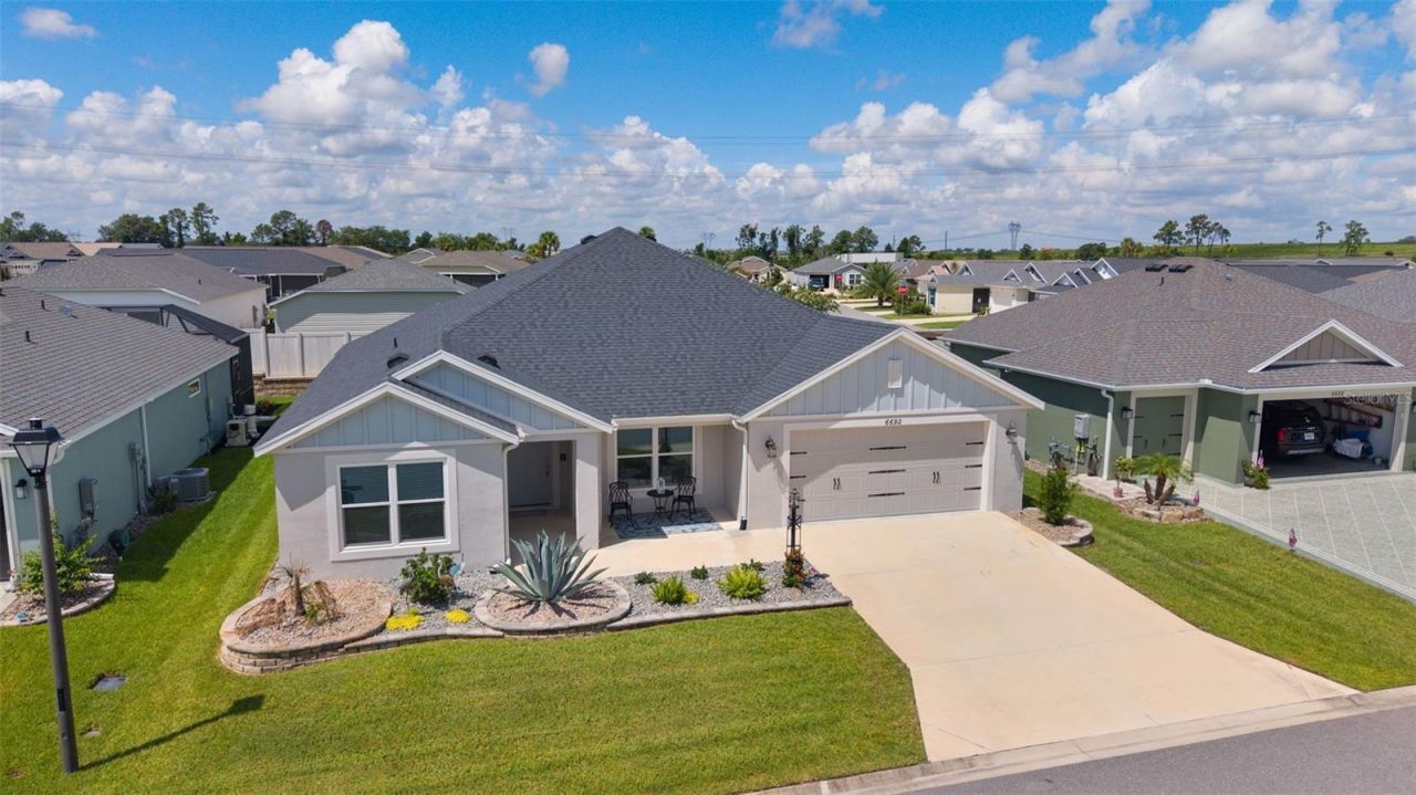 6692 Newell Loop , The Villages, FL 34762 Photo