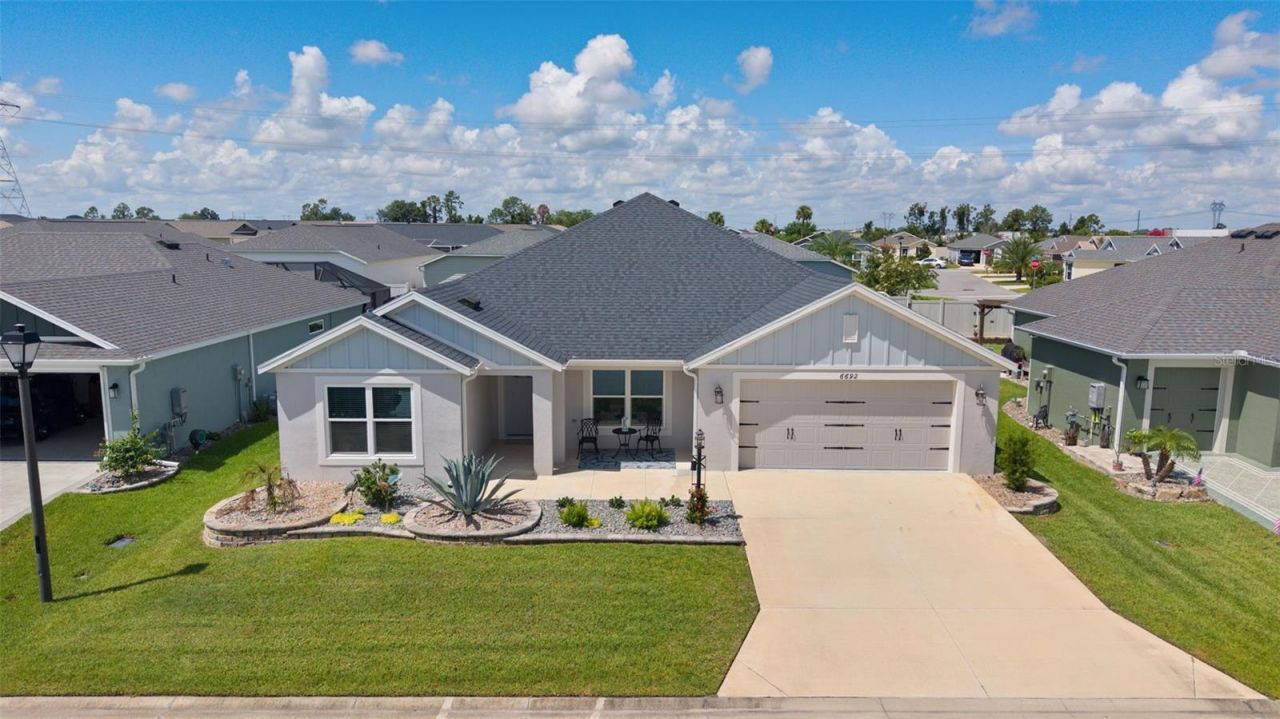 6692 Newell Loop , The Villages, FL 34762 Photo
