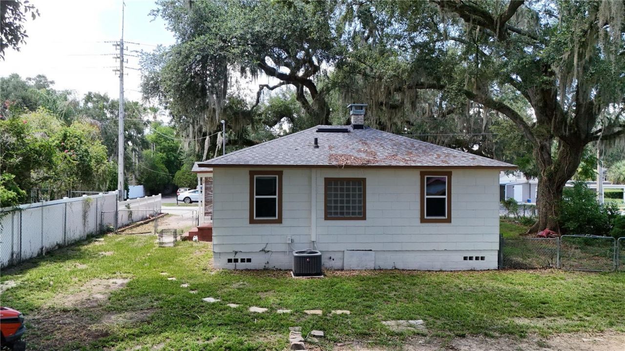 1311 Sumter Street , Leesburg, FL 34748 Photo
