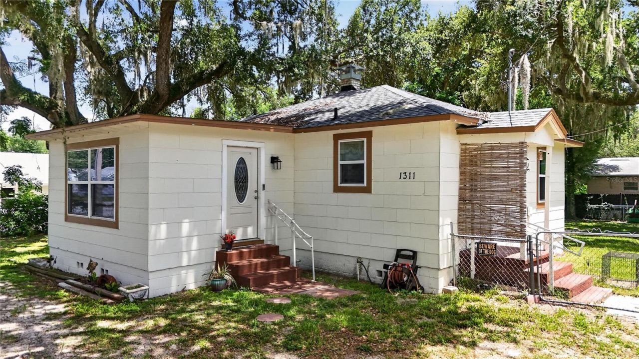 1311 Sumter Street , Leesburg, FL 34748 Photo