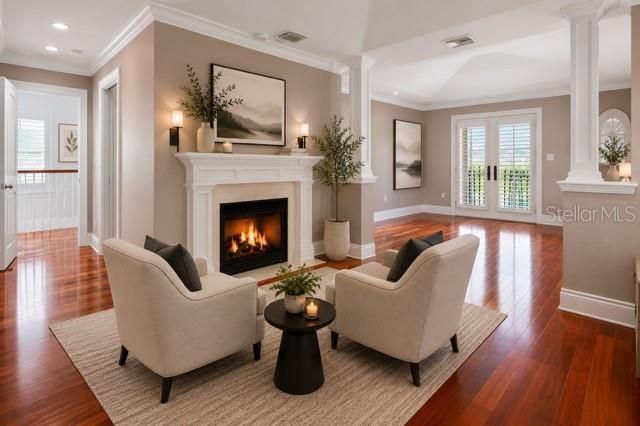 1124 Seville Lane Ne, Saint Petersburg, FL 33704 Photo
