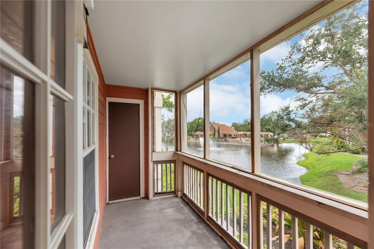 10200 Gandy Boulevard N, Unit 1205, Saint Petersburg, FL 33702 Photo