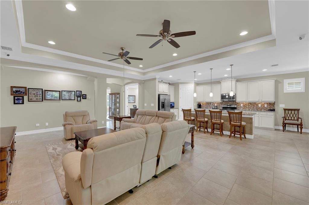 8720 Westwood Oaks Pl, Fort Myers, FL 33908 Photo