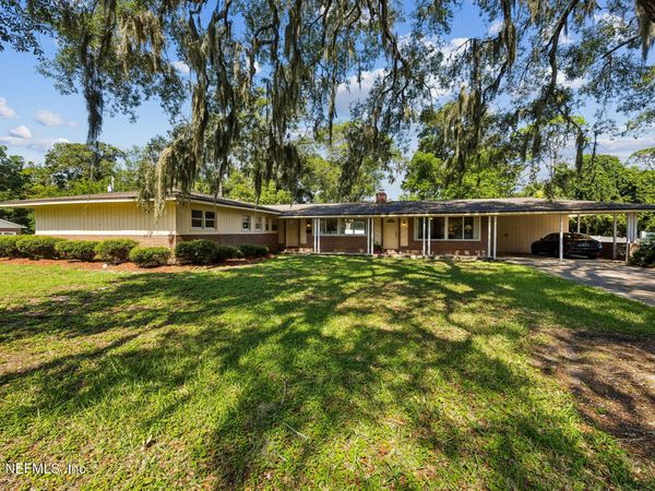 19 S 19TH Street, Fernandina Beach, FL 32034