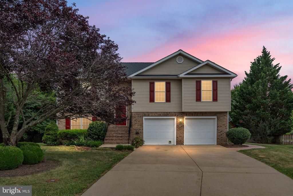 112 Welsh Court, Stephens City, VA 22655 Main Photo