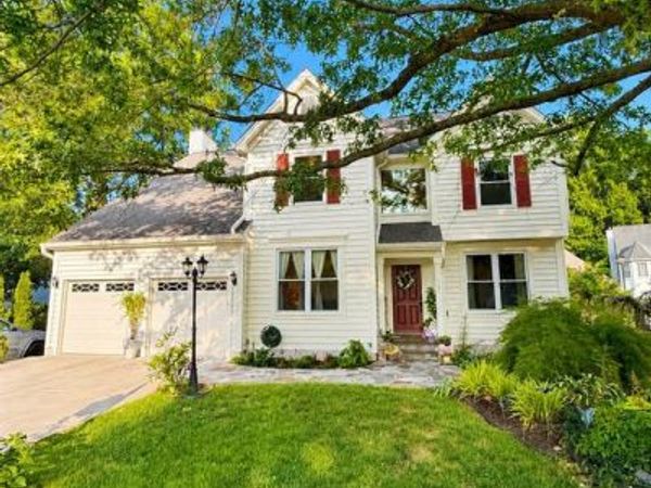 4001 CRESTAR COURT, FAIRFAX, VA 22032