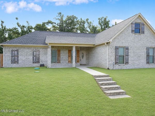 2021 Jrv Brown Road, Yazoo City, MS 39194