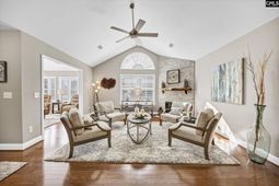 114 Peach Grove Circle photo 4