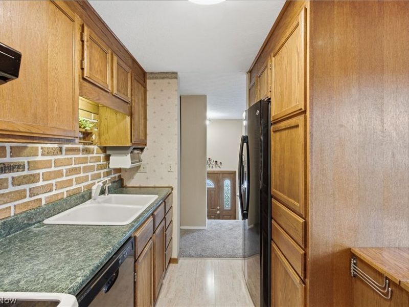 163 Oakhurst Drive , Munroe Falls, OH 44262 Photo 19