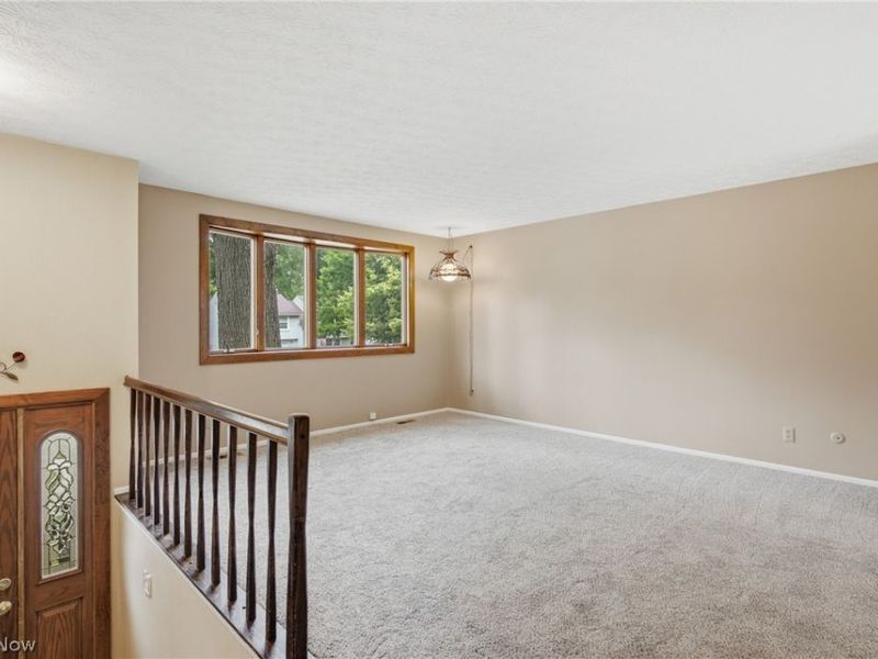 163 Oakhurst Drive , Munroe Falls, OH 44262 Photo 8