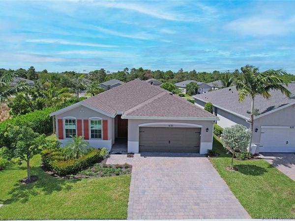 1630 NE Skyhigh Terrace , Jensen Beach, FL 34957