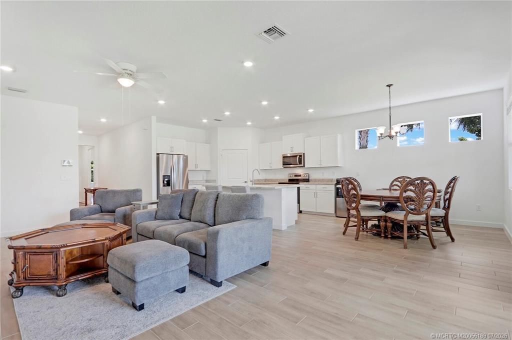 1630 NE Skyhigh Terrace, Jensen Beach, FL 34957 Photo
