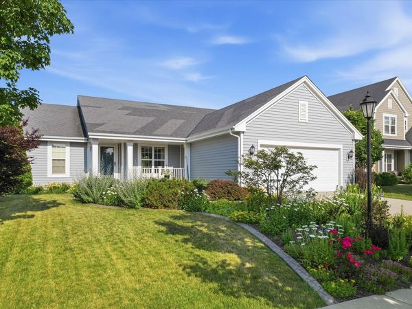 366 Indigo Dr, Port Washington, WI 53074